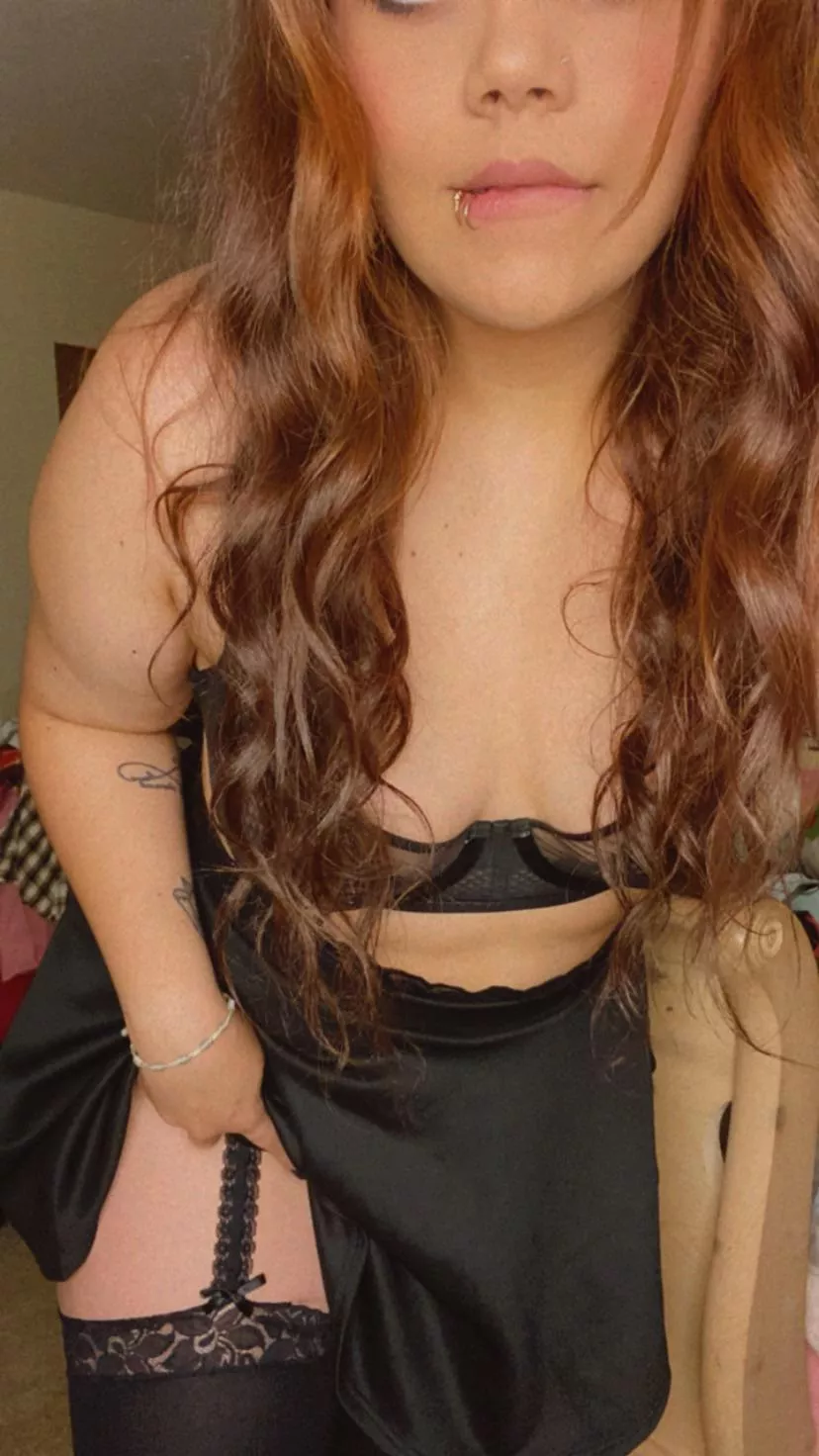 thick Hawaiian Hottie ;) xoxoxxx