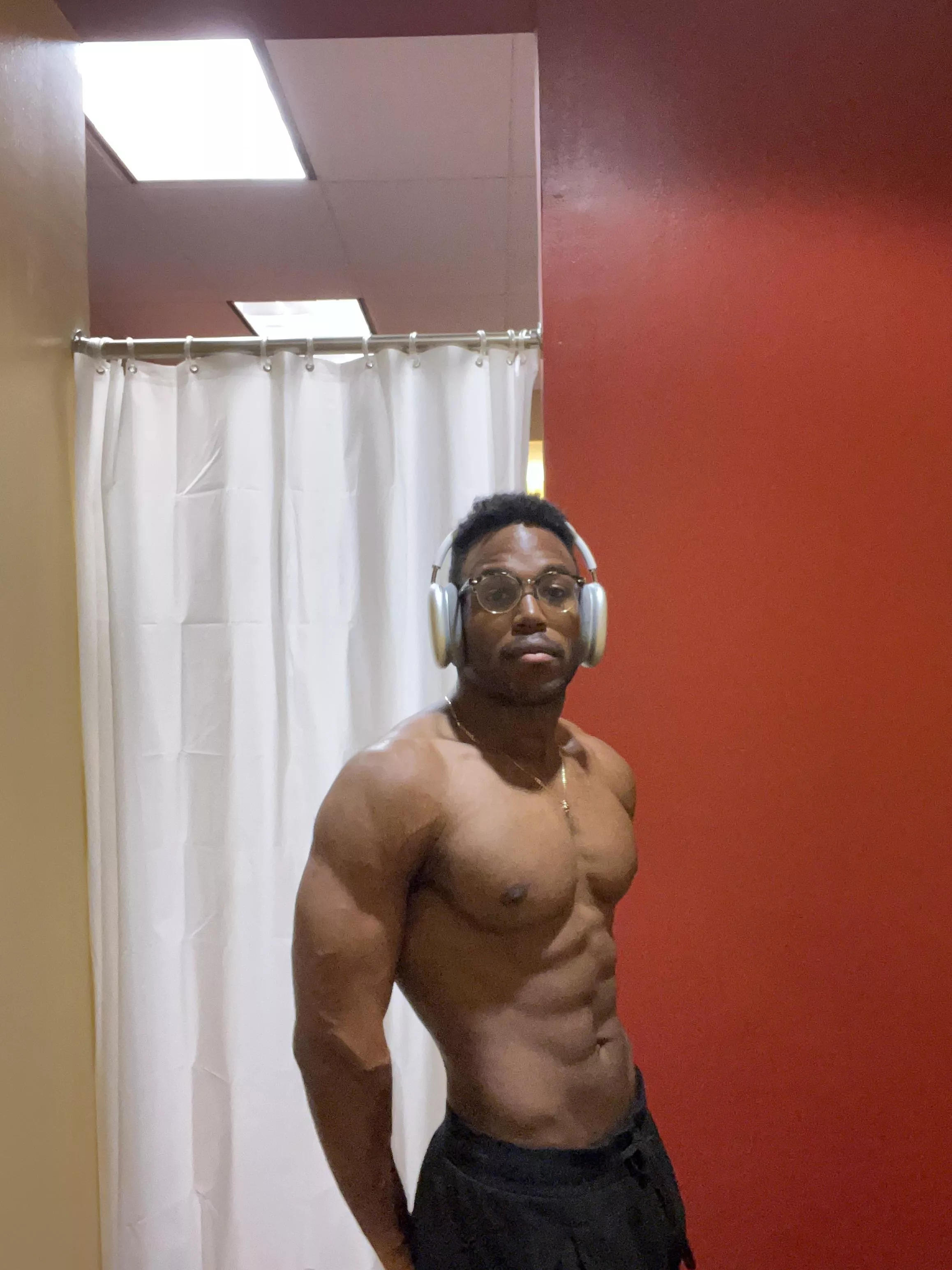 Thinking about bulking up soon 💪🏾