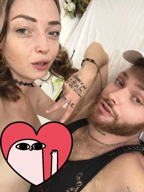 Wanna be the third?💋🍀 https://m.chaturbate.com/cherrypepperr