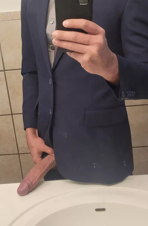 Who wants to help me cum?