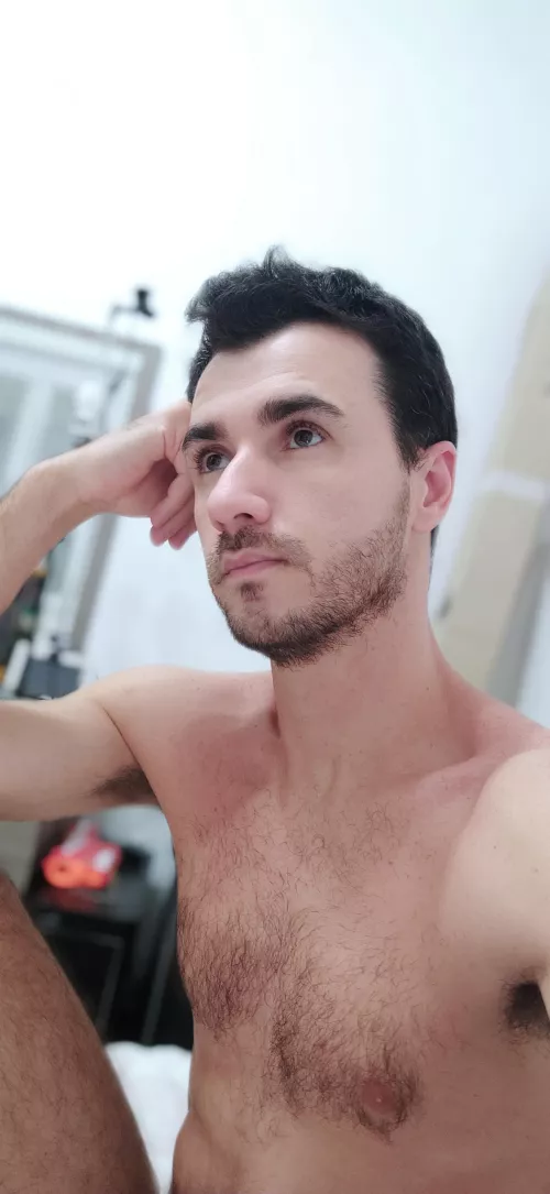 who wants to know me? look at the link in bio and add me on f y