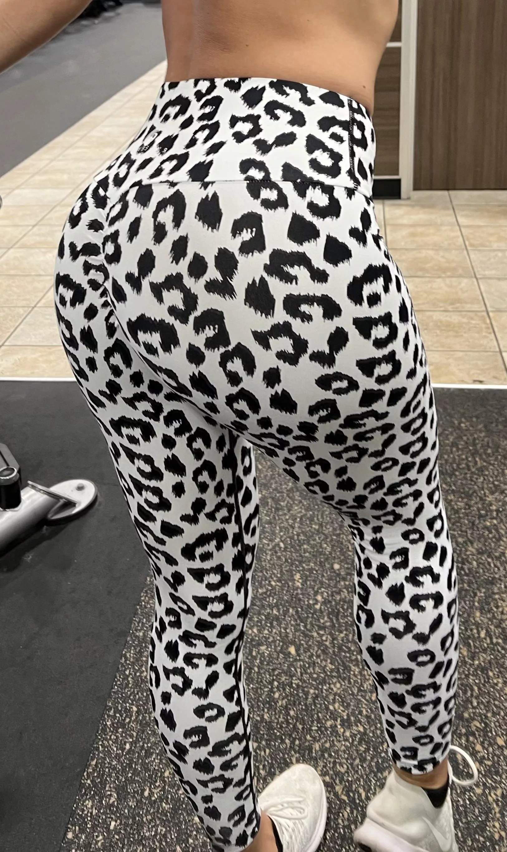 Wild vibes for glutes day