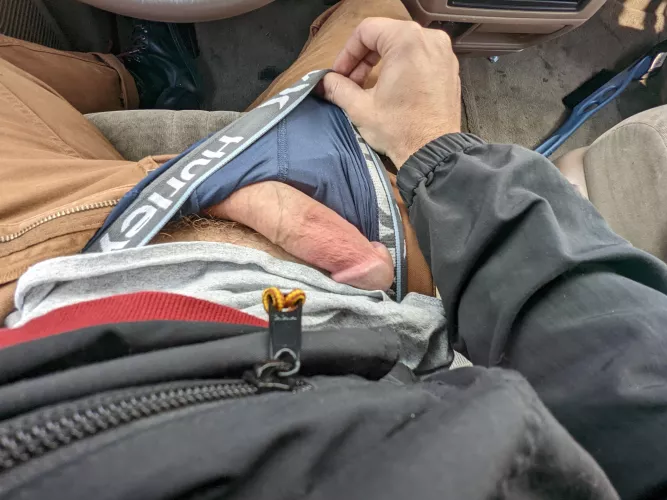 Would anyone notice while I wait in line?