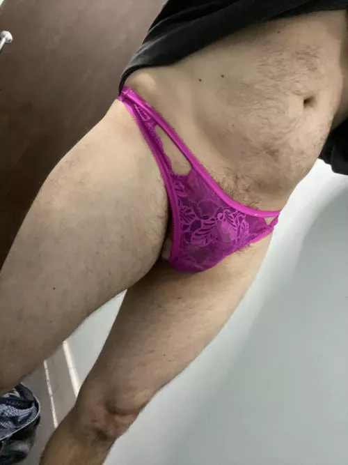 Your comments got me horny, so here is the front too!
