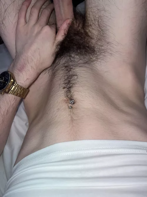 (18) Sniff the muskkkk😉😜😈