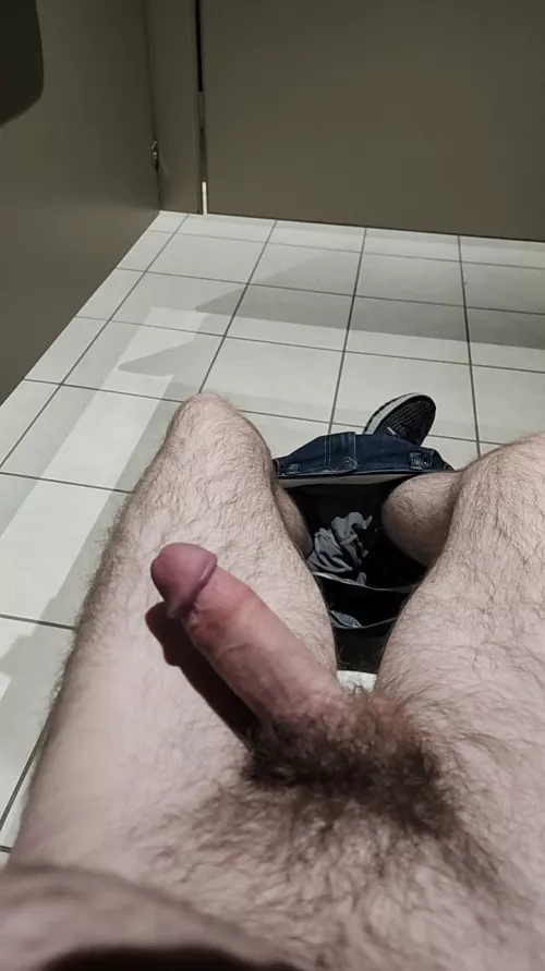 (22) got horny at work...