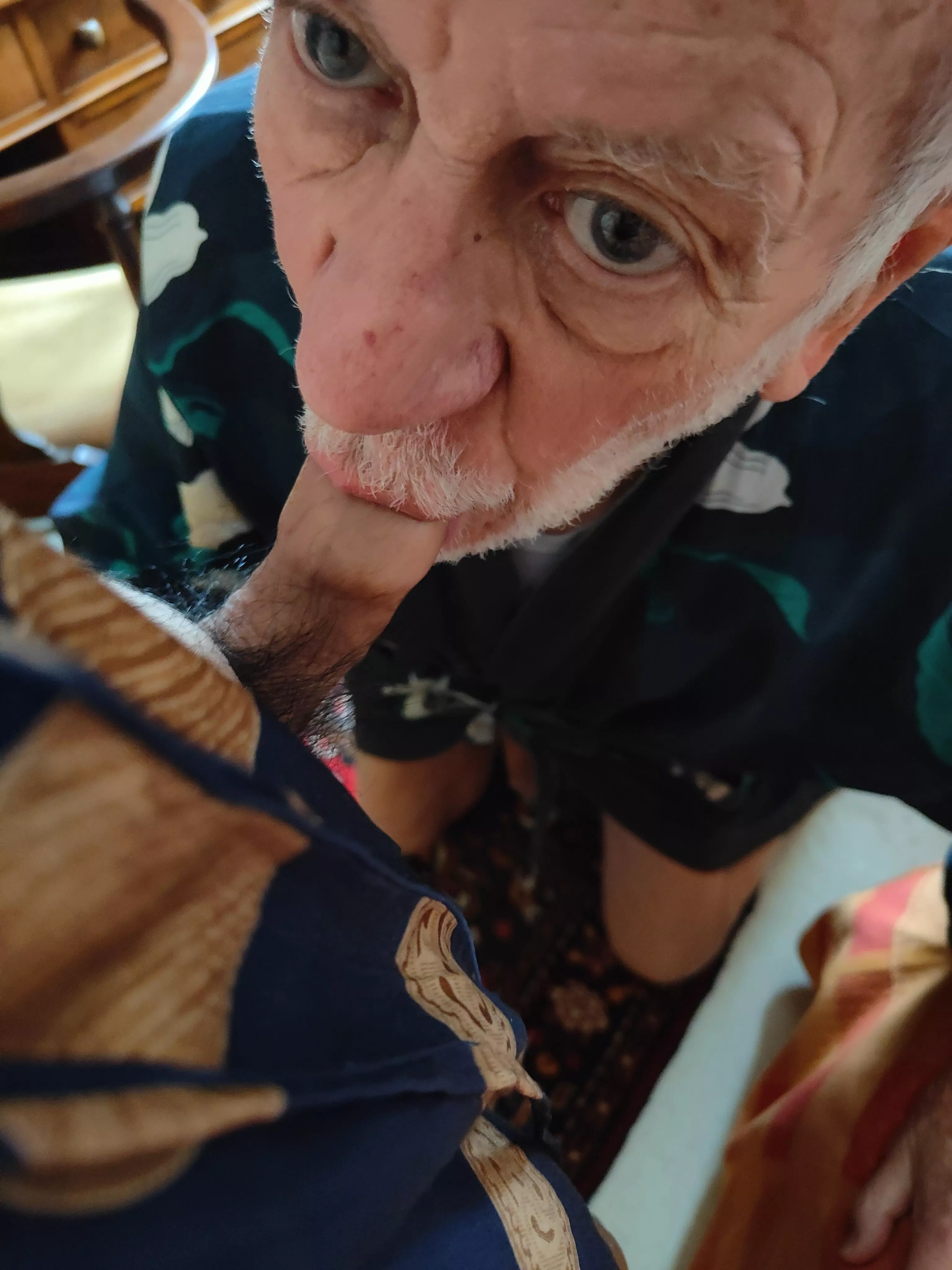 84 yo grandpa eat my dick
