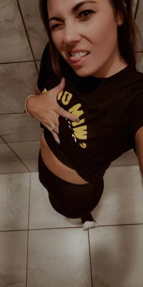 Ab day is brutal but always rewarding (f)