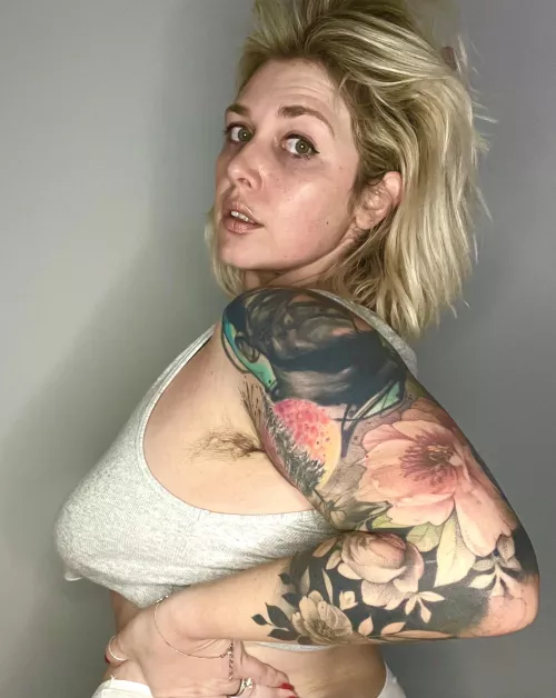 Armpits finally match the rug!