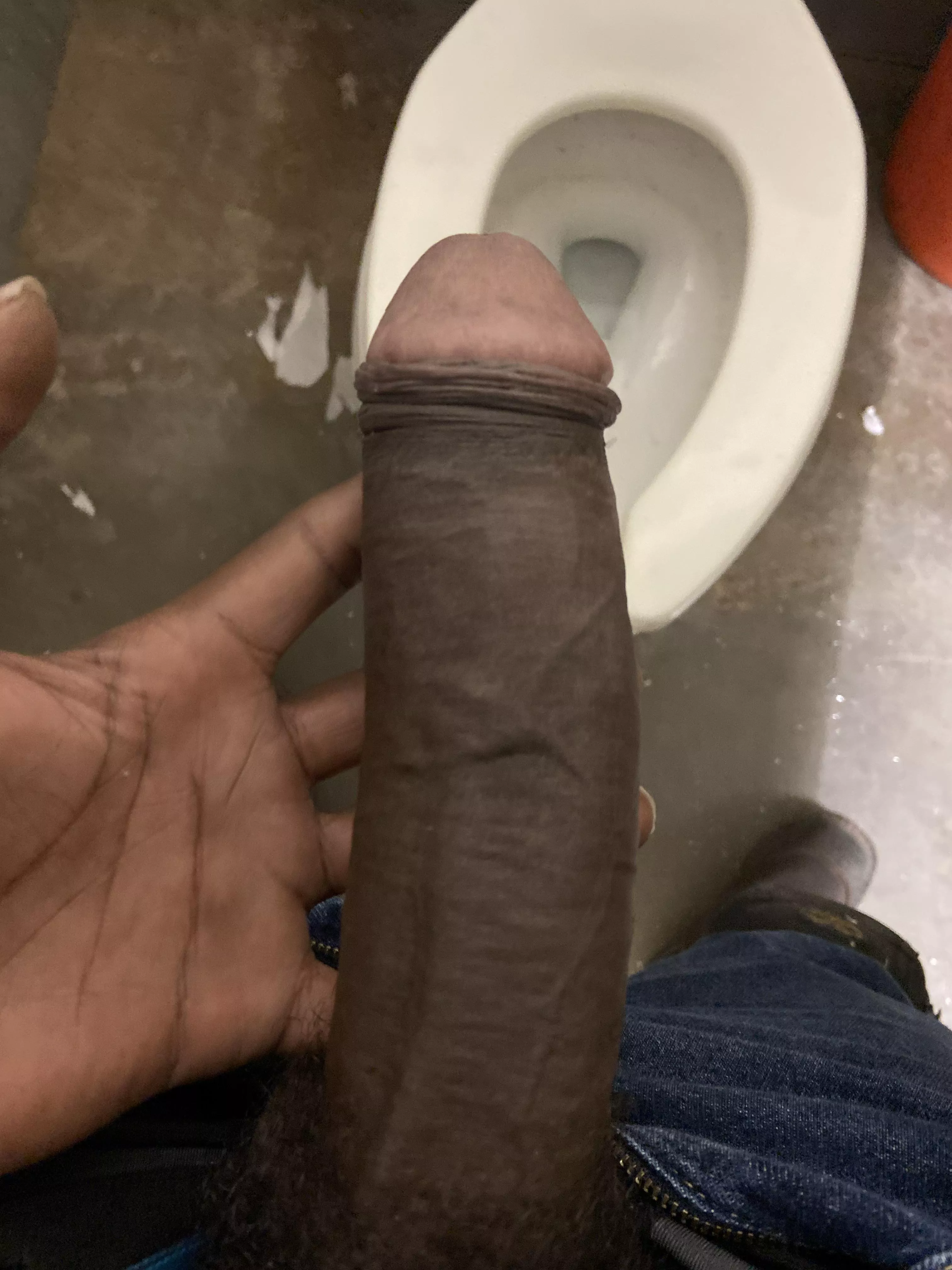 Big dick at work might as well pull it out