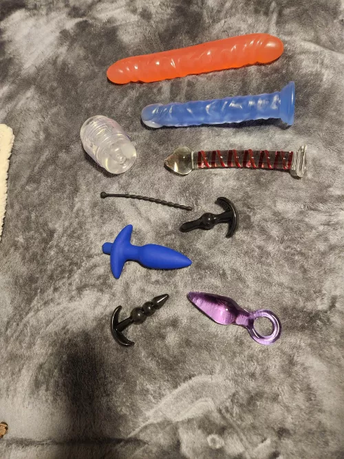 every like is 1 minute with something in me.. comment is 5 minutes.. tell me what to do