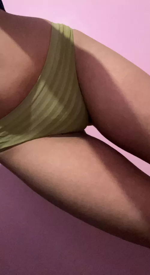 f18 why do gross old men like my petite cunny?