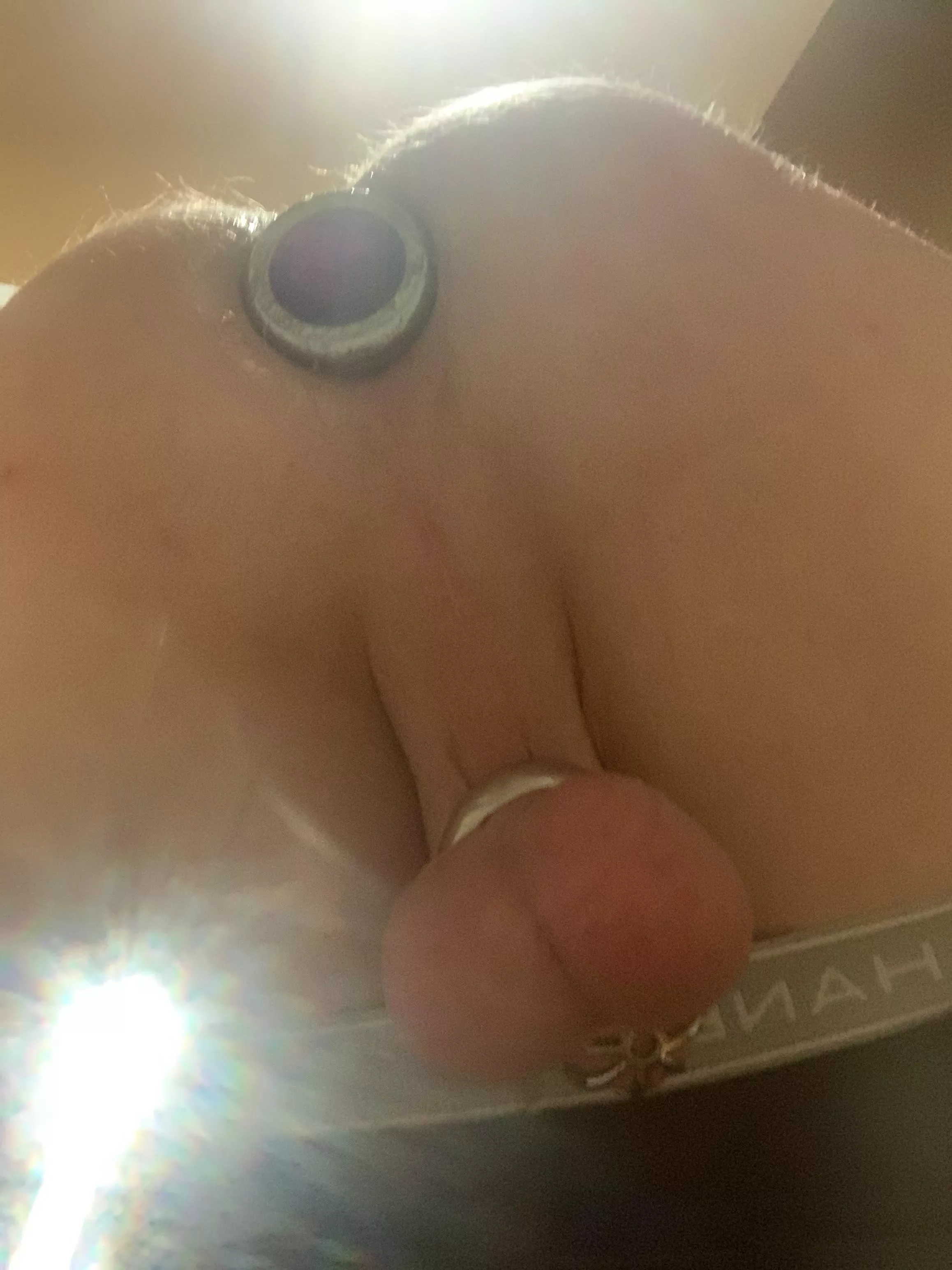 Got my new plug in. It’s shaped like a lightbulb and I 1.40 pounds. Seriously looking for a cock here though.