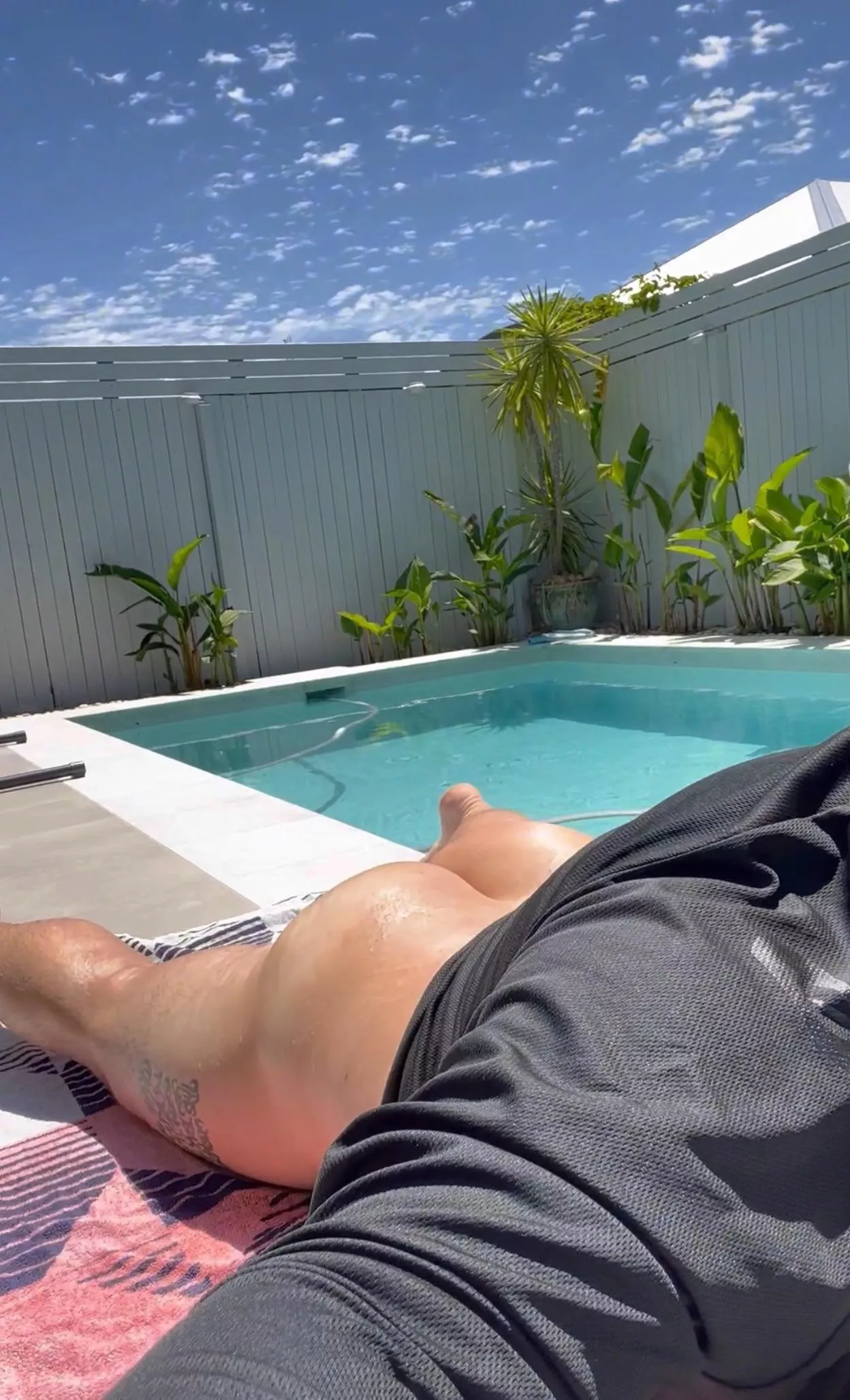 Hey all! How we doing? Just a photo from this morning prior to a swim.