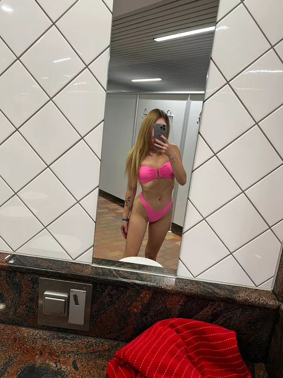 Hope you find me cute in this pink bikini!