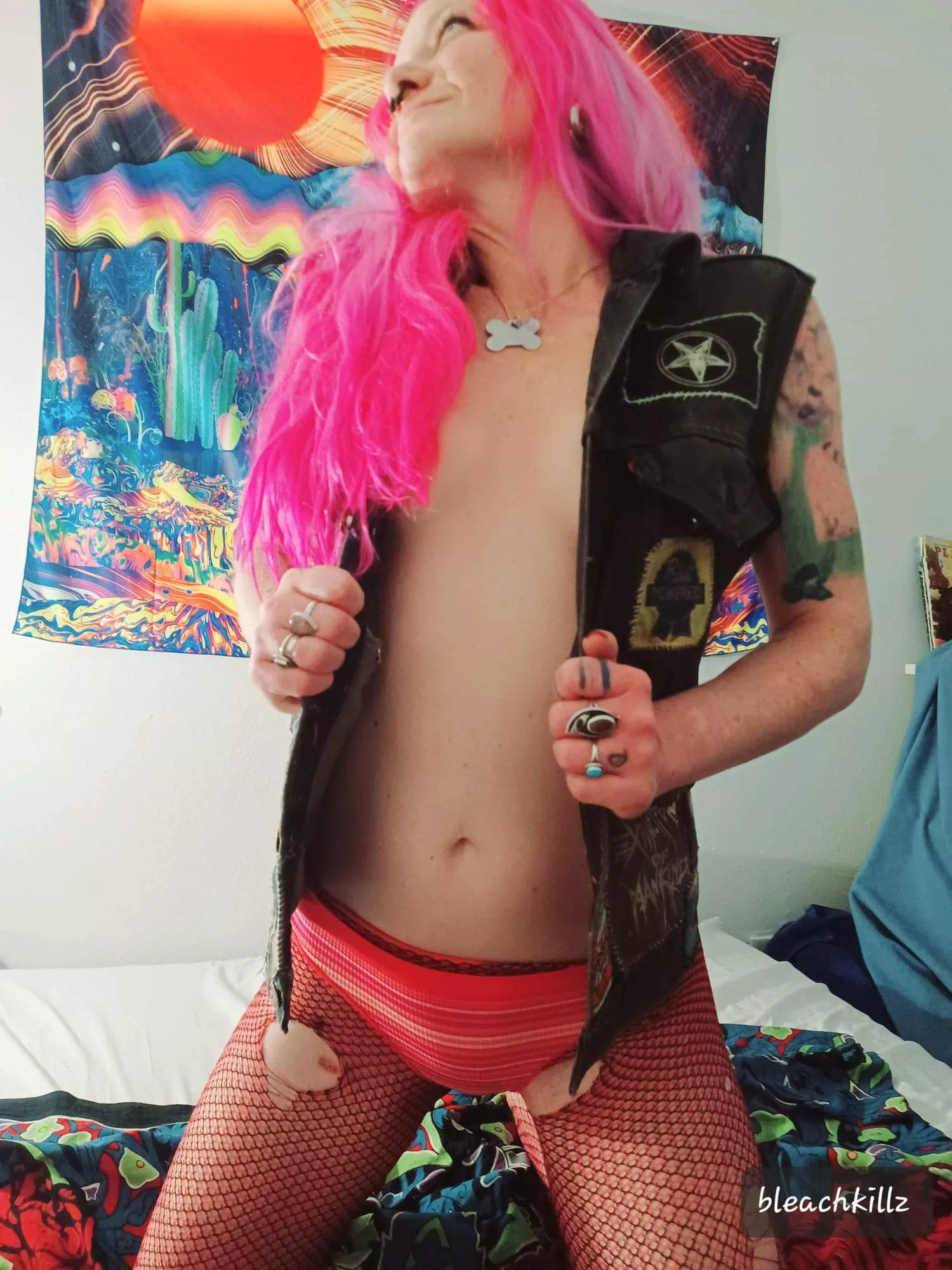 hot pink EVERYTHING 💗