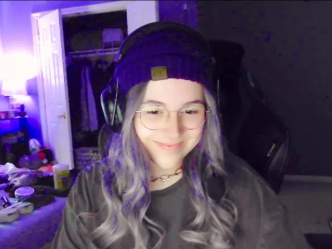 I feel kinda insecure in this wig, do you guys like it?