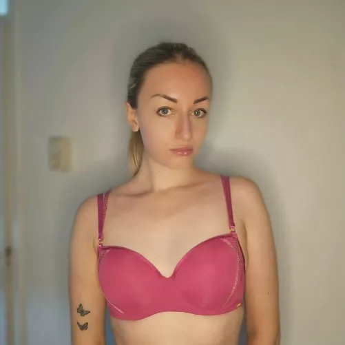 I should wear often pink :)