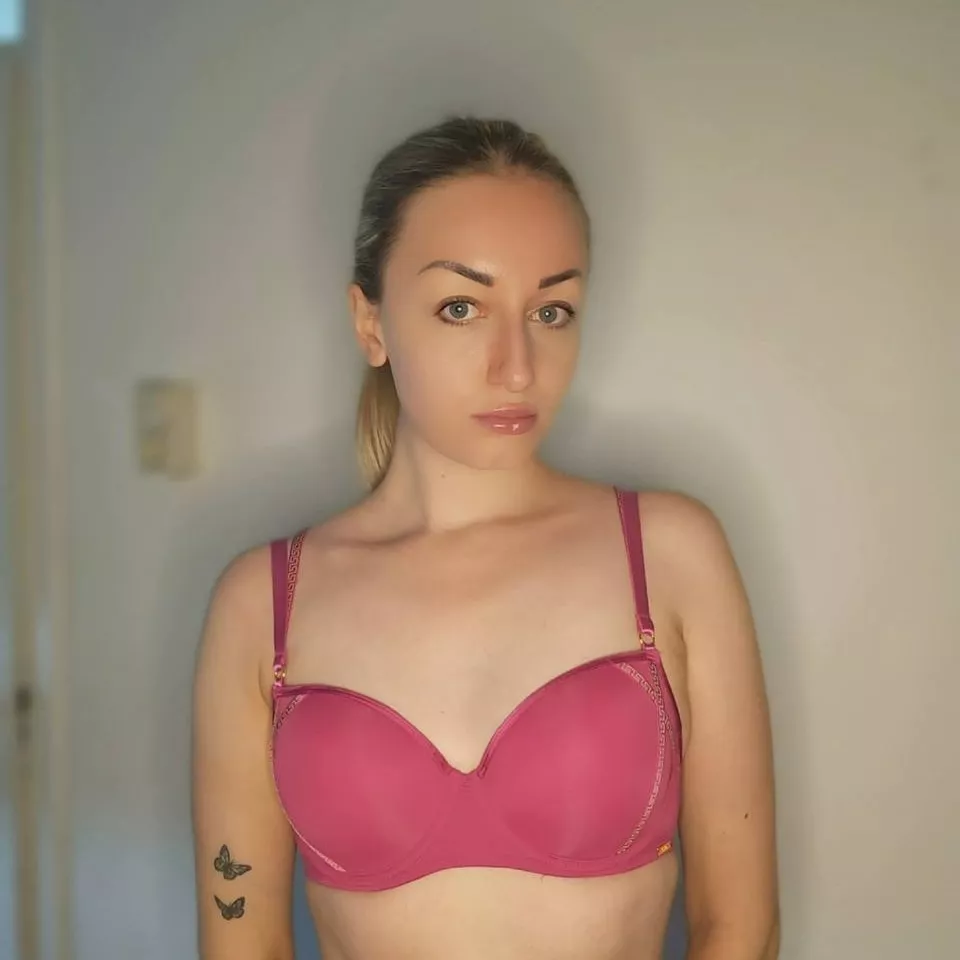 I should wear often pink :)