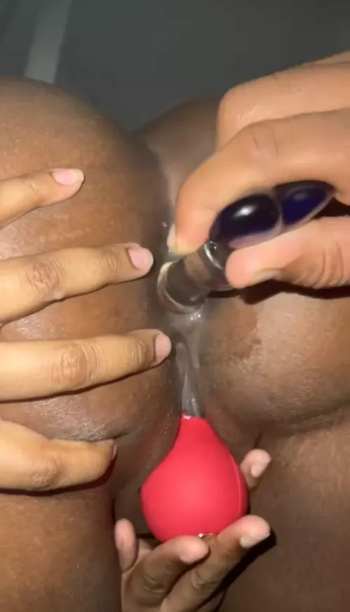 I think I prefer it up my ass more than my pussy