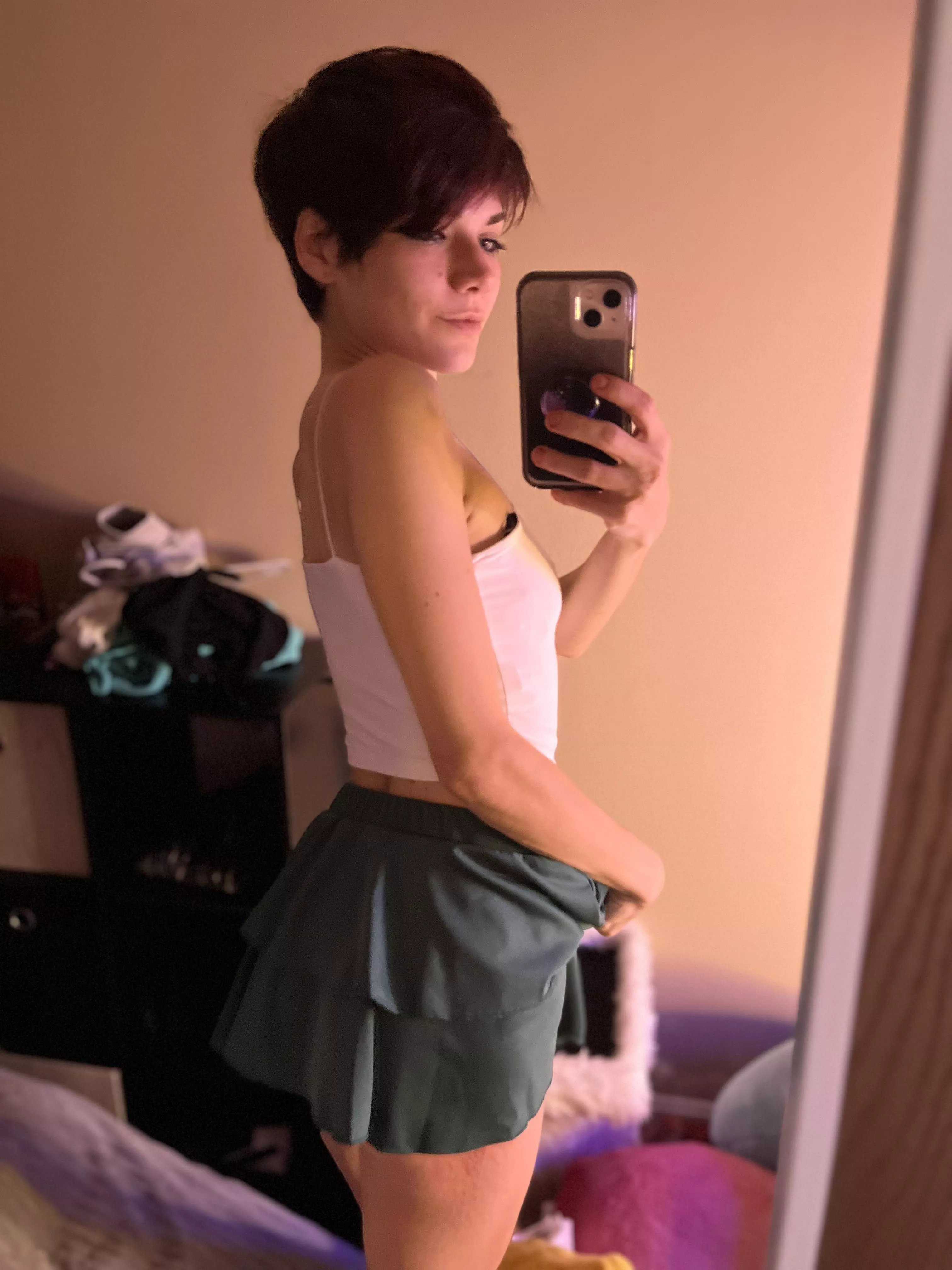 I’d rather be a creep🎶