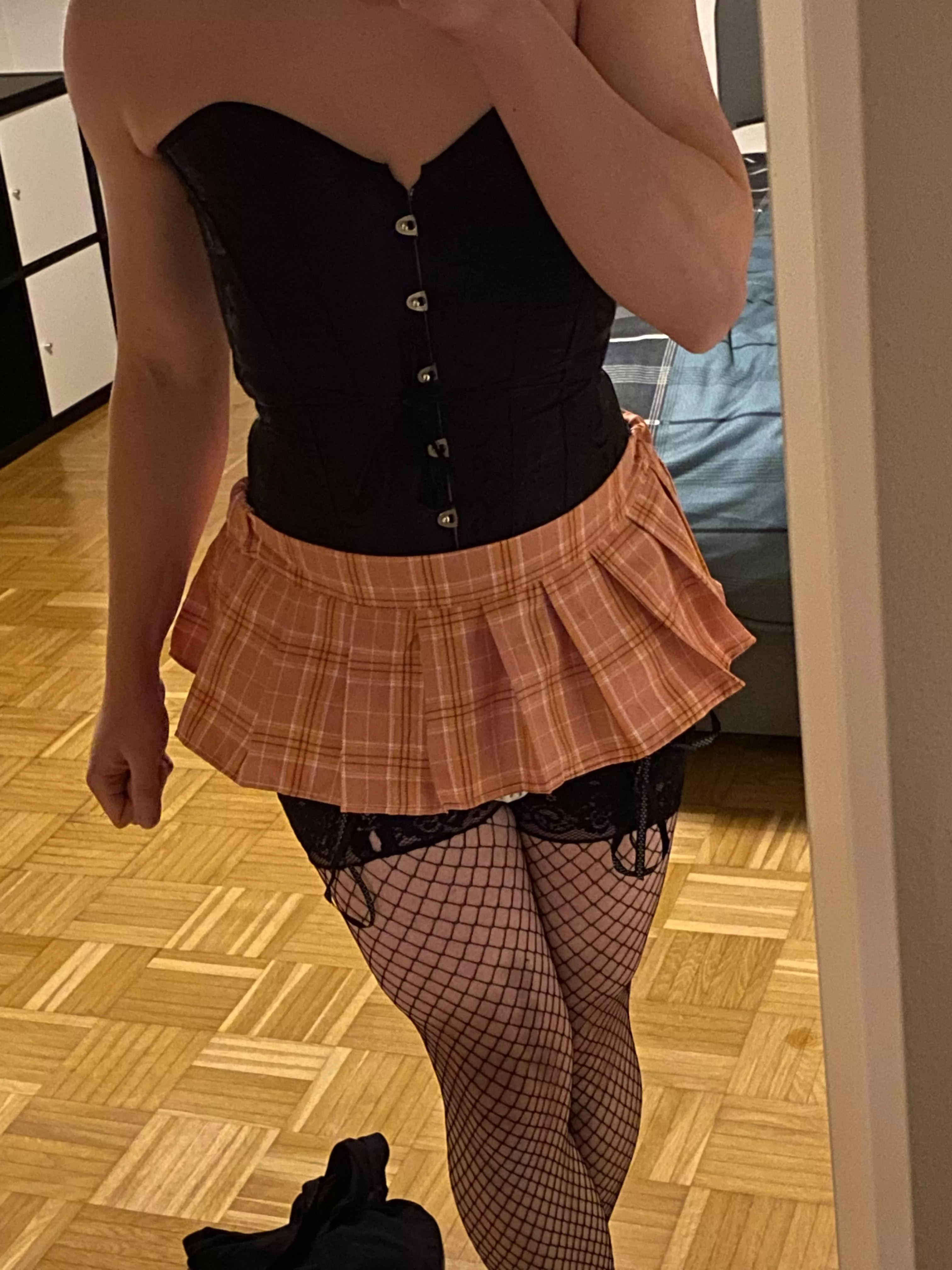 If the skirt was any shorter, you’d be able to see my clitty 😳