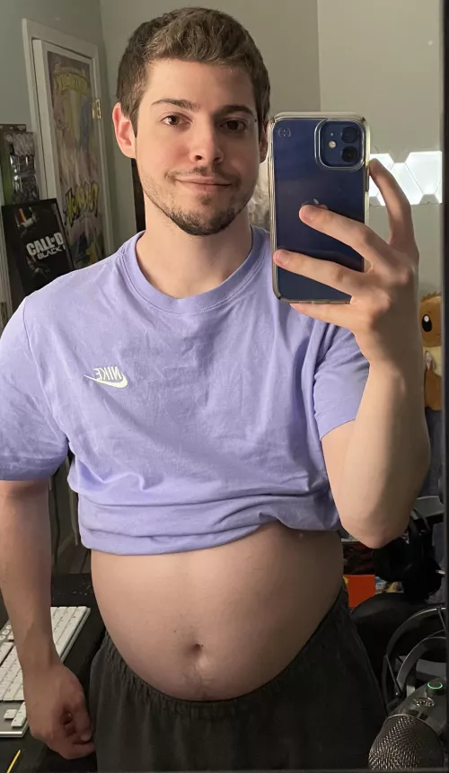 Is it odd that I wear my shirts like this