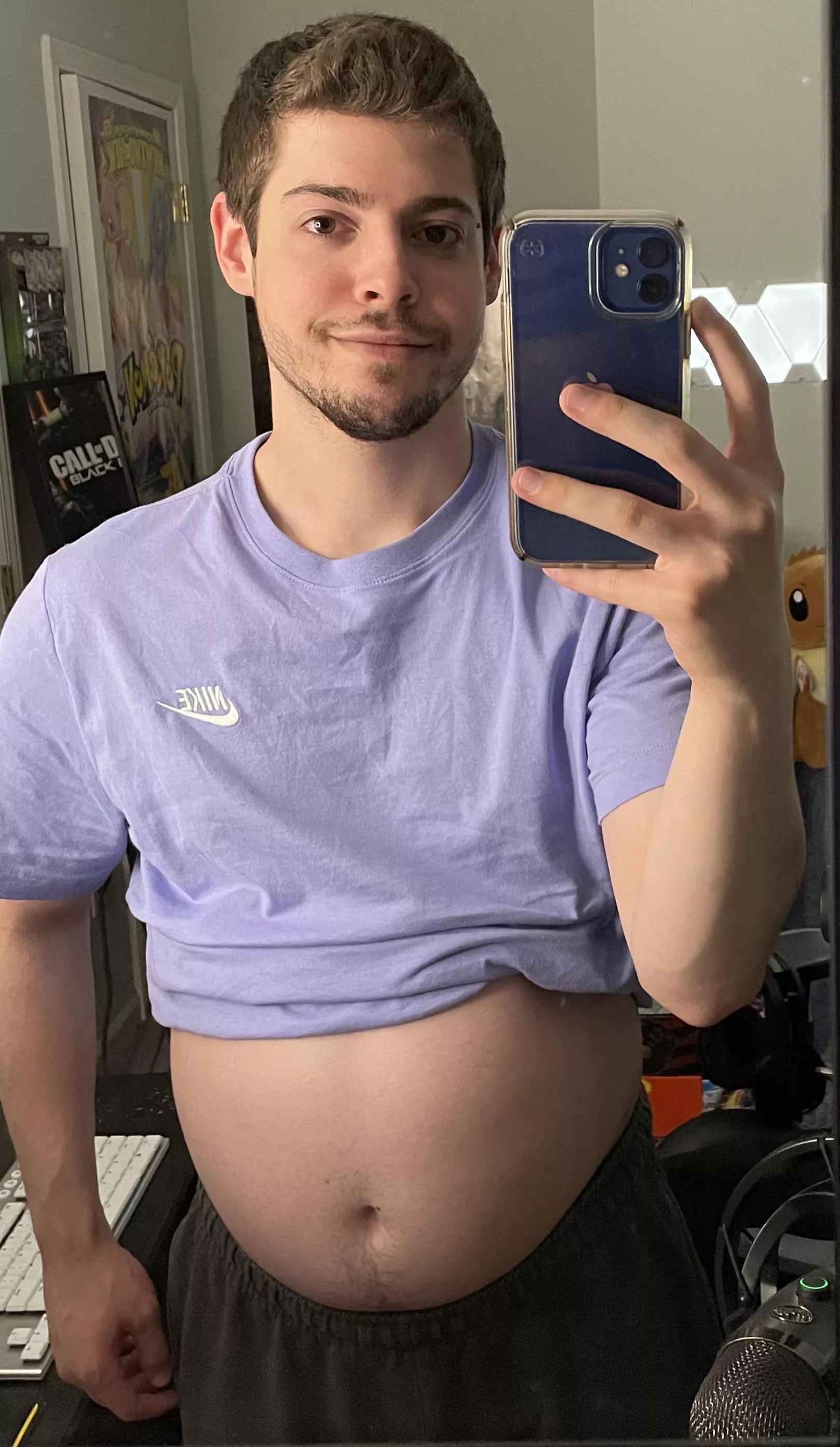 Is it odd that I wear my shirts like this