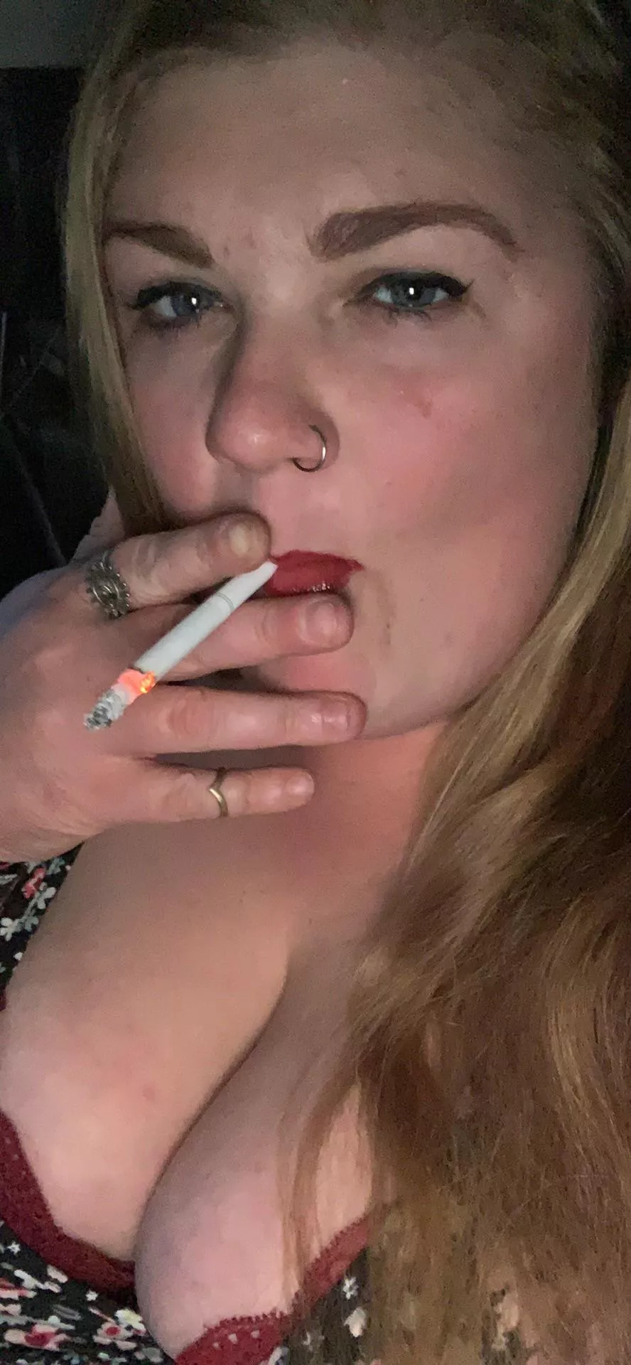 Lemme ash on your tongue 😛 🚬