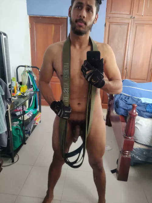 [M] 29 Loving resistance bands for home workouts