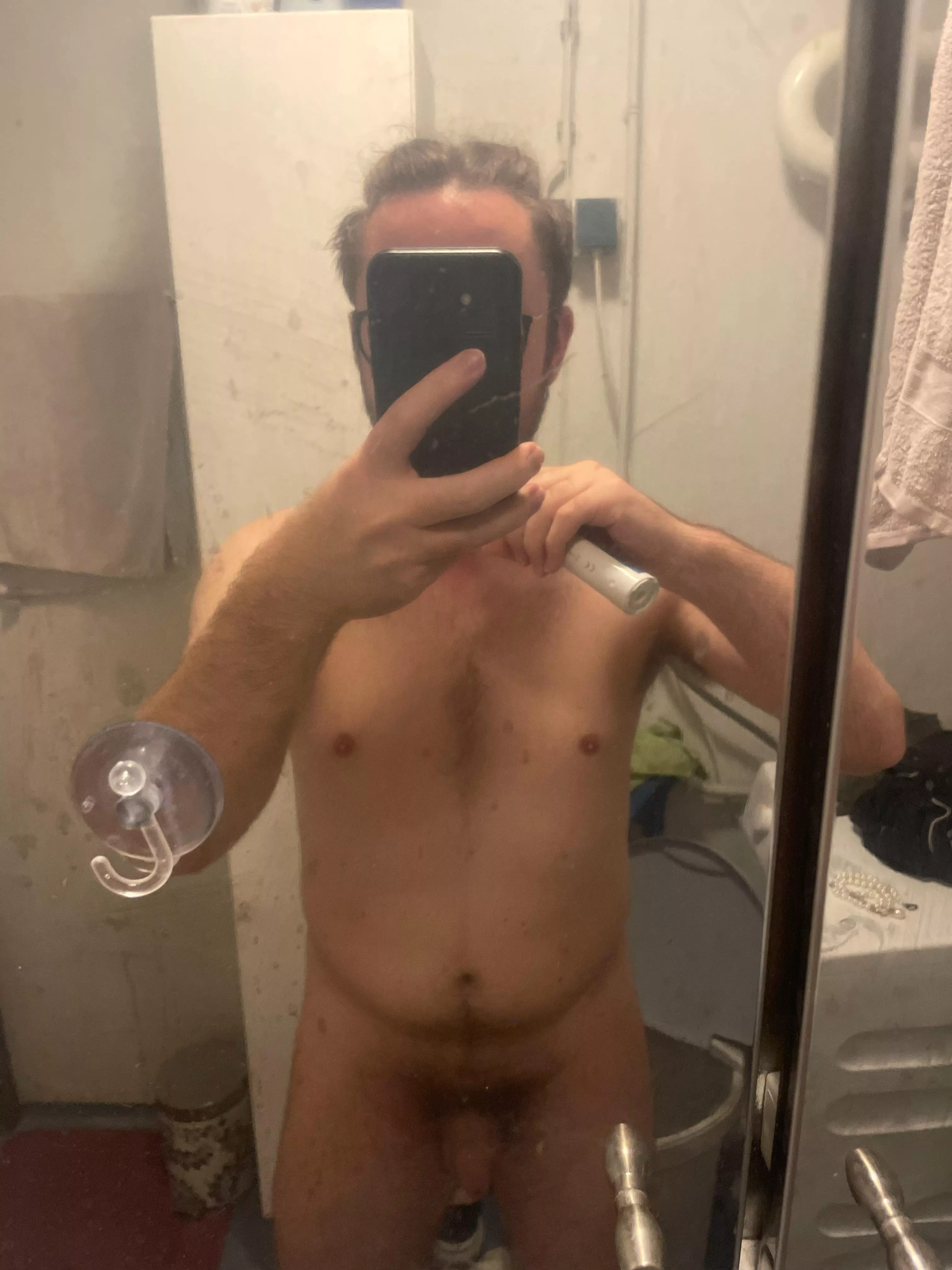 [m]27 done showering and felt cute. First time so go easy. Also rate the bush pls
