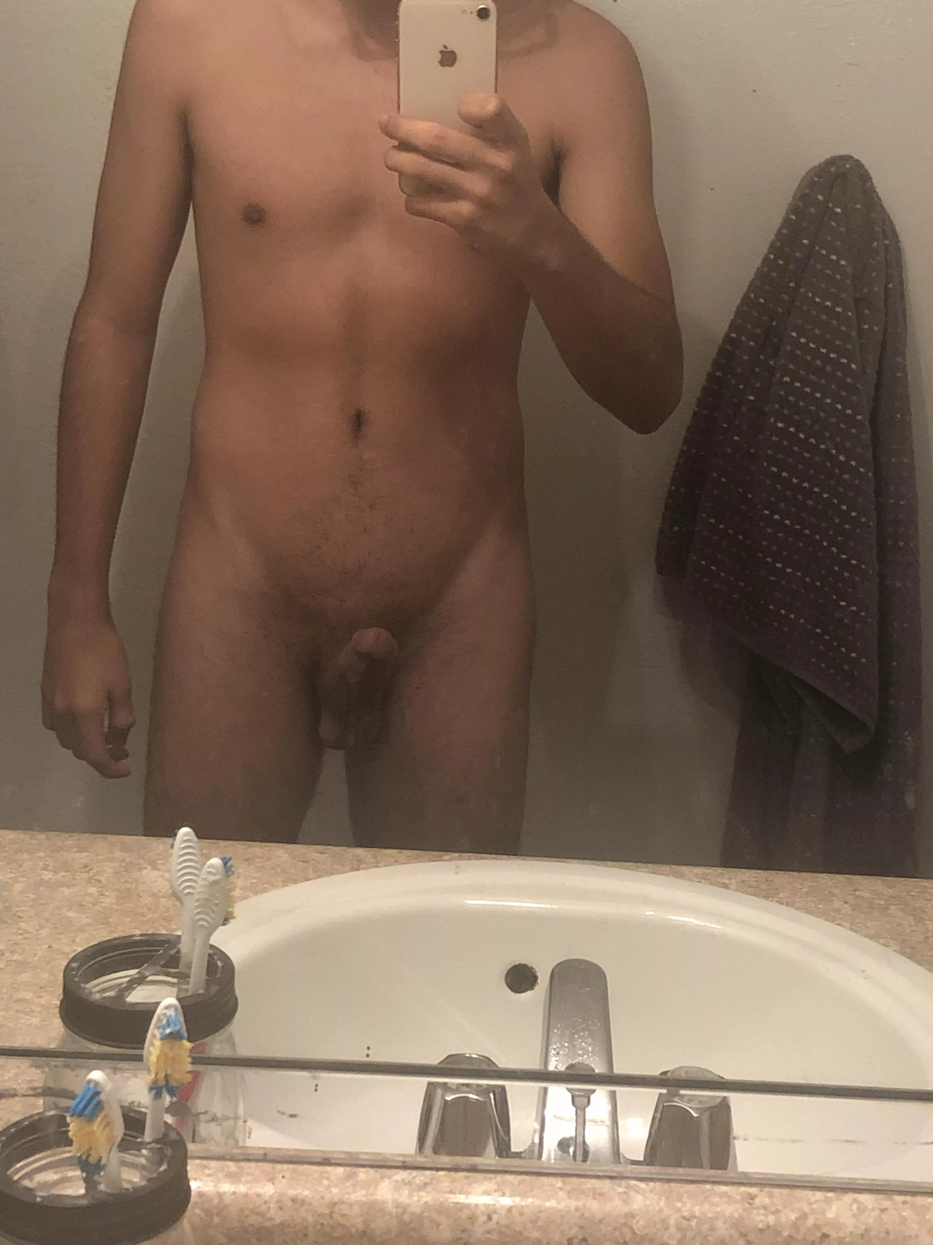 [M4M/F]Who wants to join me and my friend on Saturday or Sunday evening/night he won’t join us he will only be sucking me