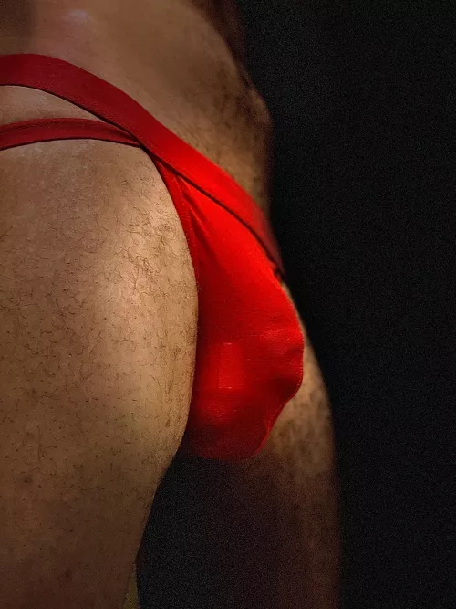 Midday swapped black for red 😈✨🍆⭕️