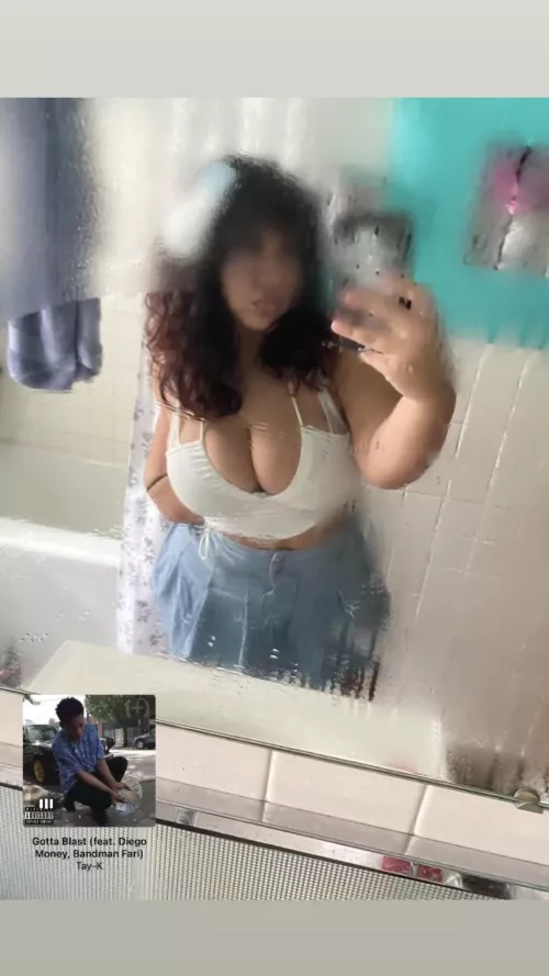 My bunny ears falling down :(