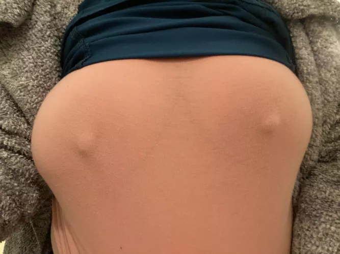 My kitty couldn’t find something to wear under her scrubs. This must have brought smiles all over the hospital.