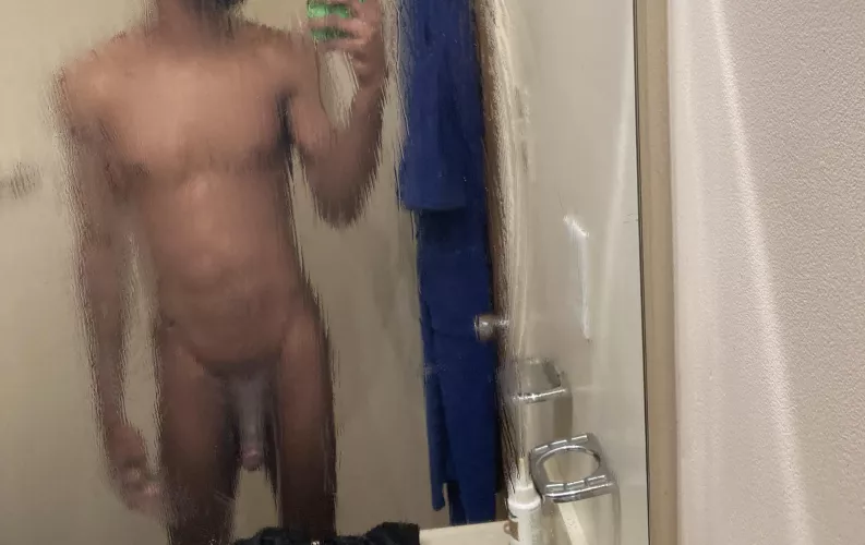 need a slut to shower wit