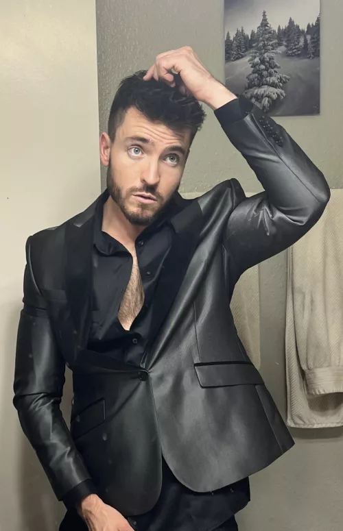 New blazer for the holiday season, what do you think?