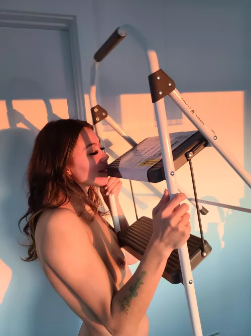 oh no, what are you doing step-ladder?!