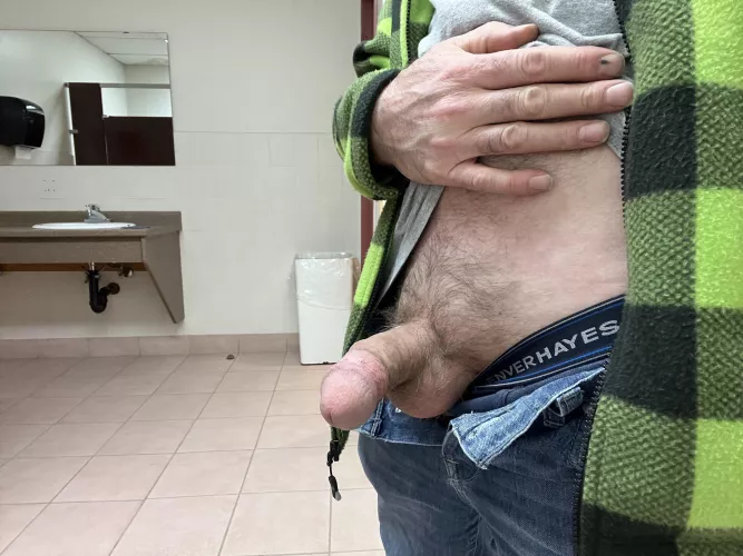 Public washroom half chub