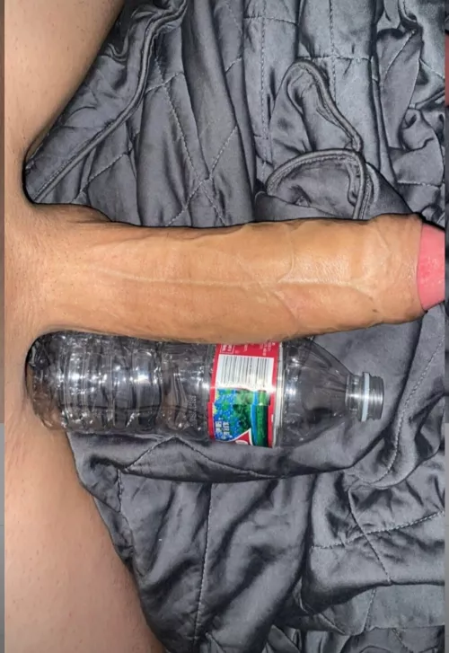 since many of you didn't believe that in my previous photo I was soft, now I show you the hard version... so you'll understand who's boss