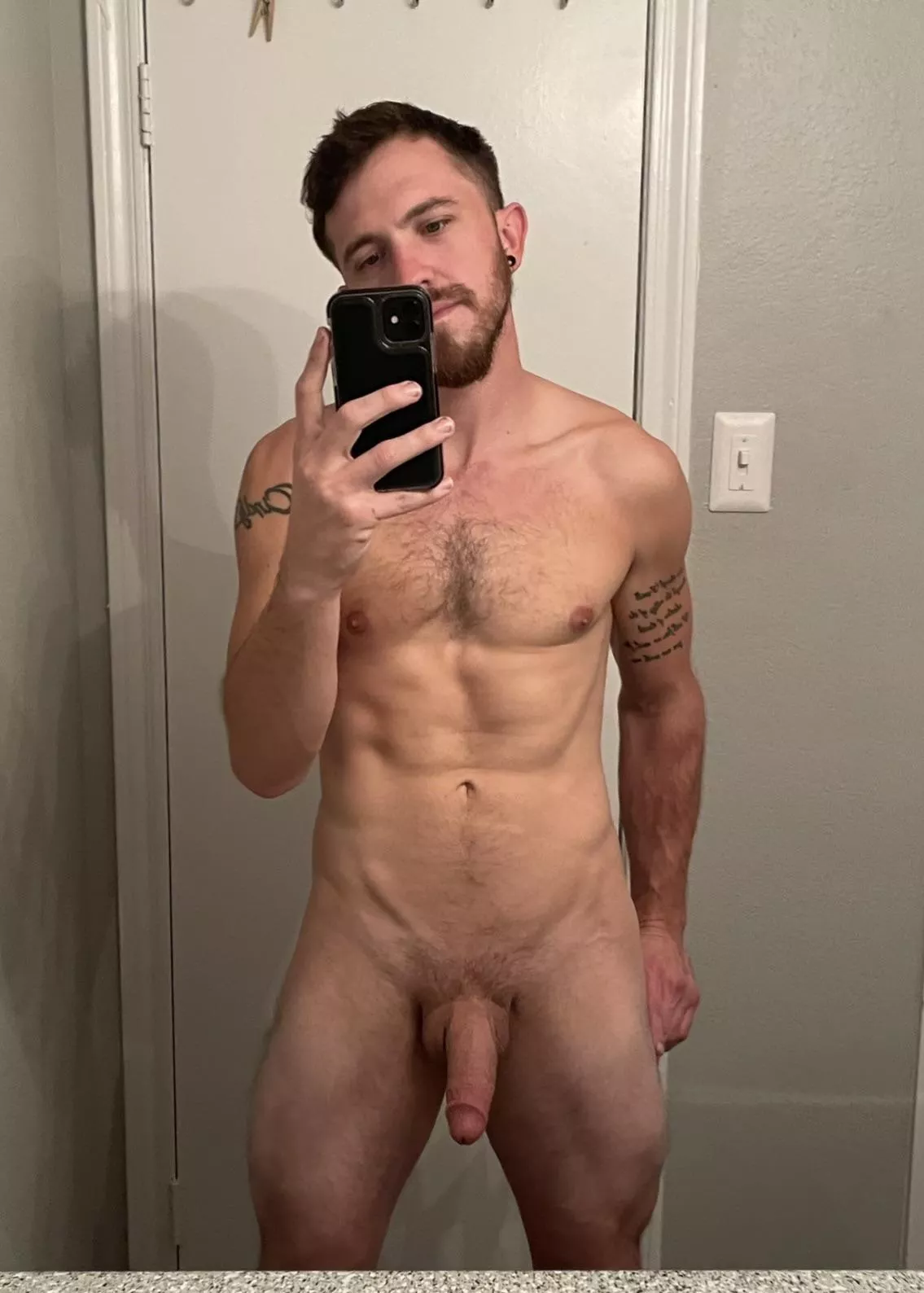 Single again so I decided to show off for y’all ;)