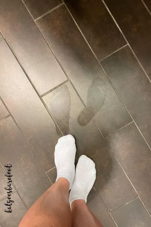 Sweaty socks = best socks. Yes or no?