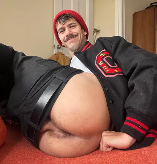 The heat is off but my ass is out