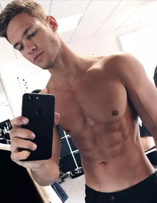 What do you think ladies 😏😈