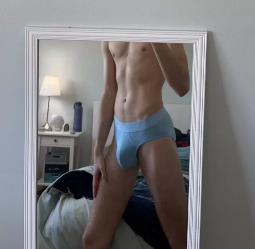 What do you think of my 19 yr old bulge?