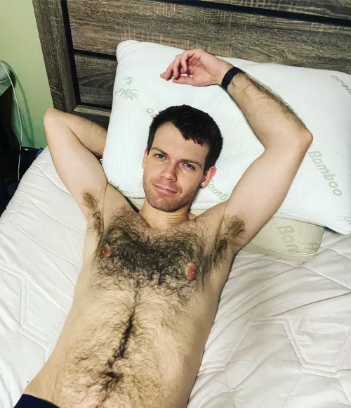 Who want to me in bed with me? 😛