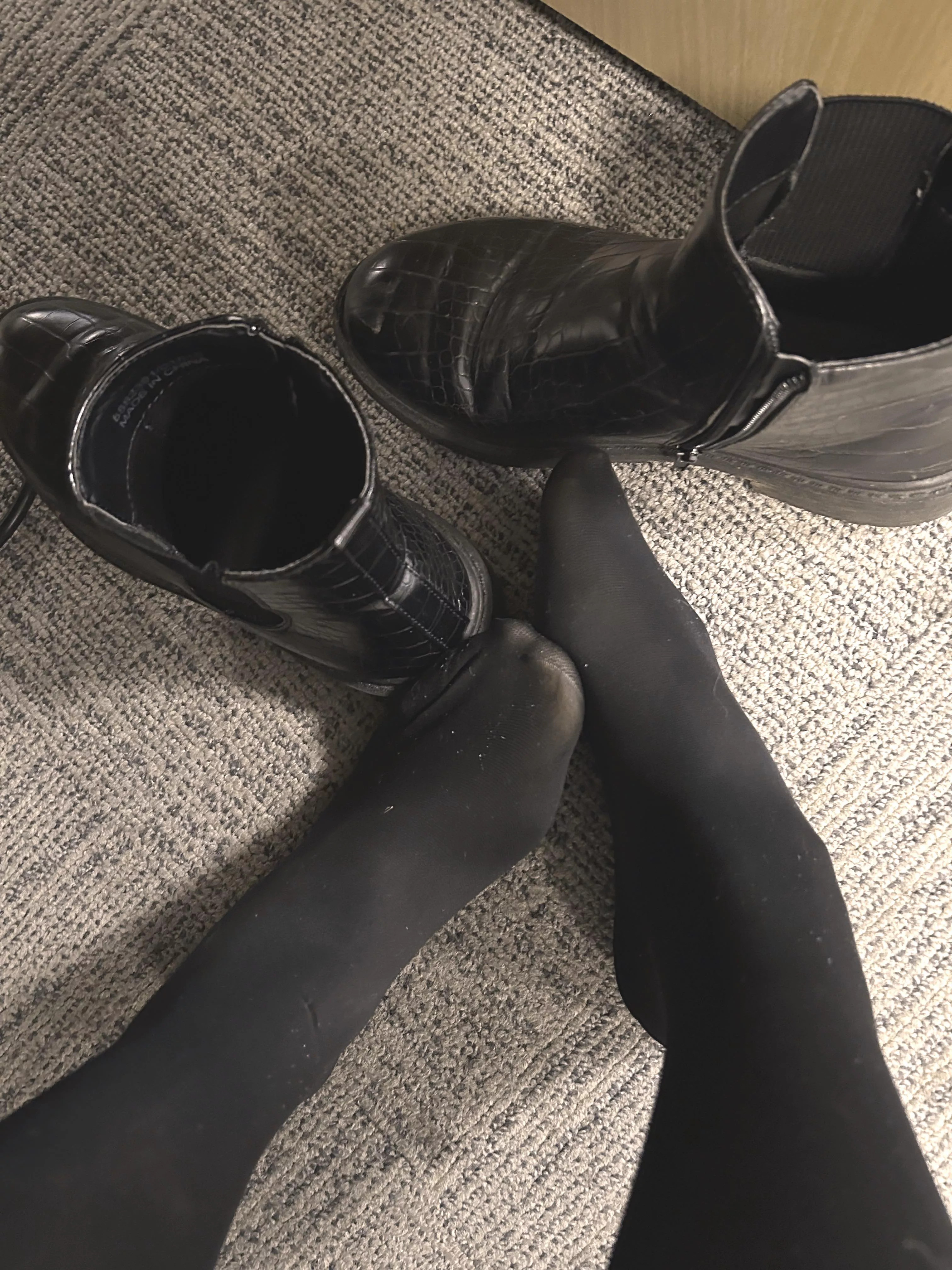 Who wants to massage my feet after a long day in the Office?