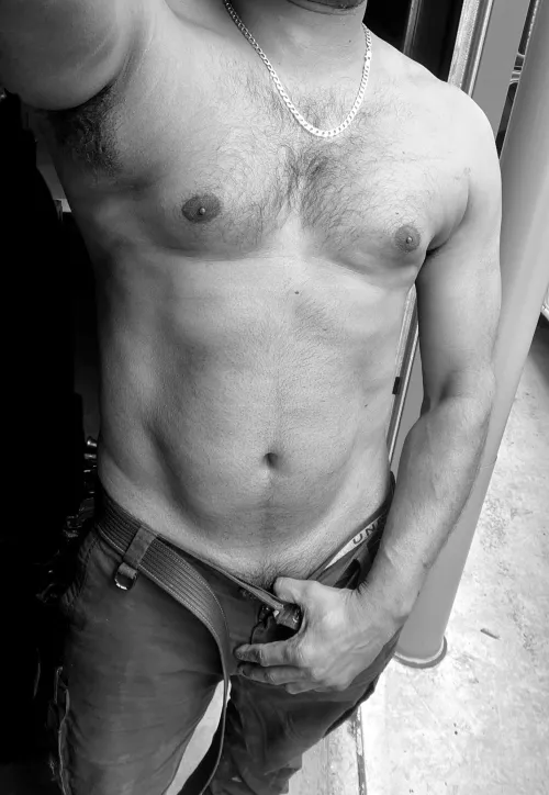 Would you work with me (m)