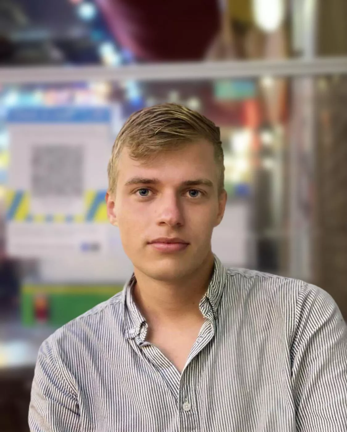 19 from europe dm me 🙈