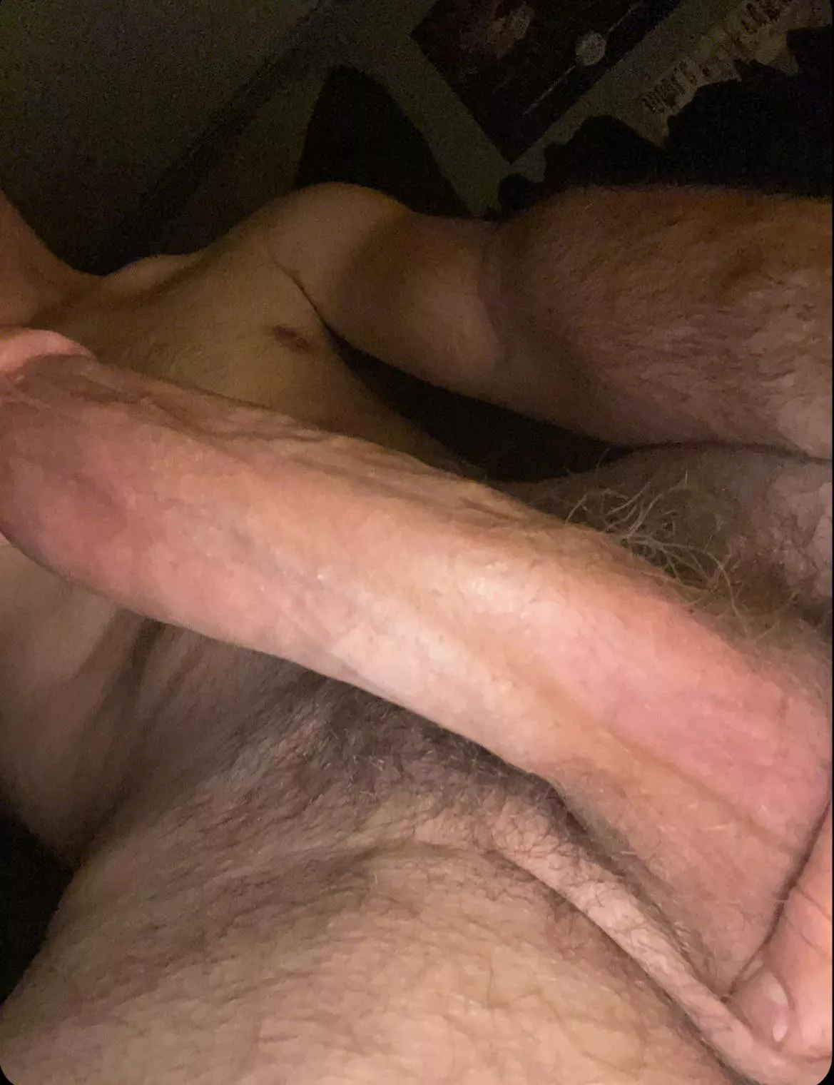 [20] DM me if you want to compare or think you’re bigger :)